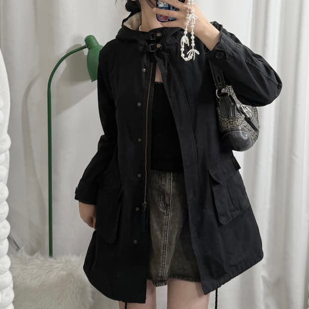 블랙 넥 버클 후드 야상 자켓