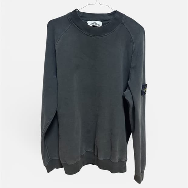 스톤아일랜드 차콜 맨투맨