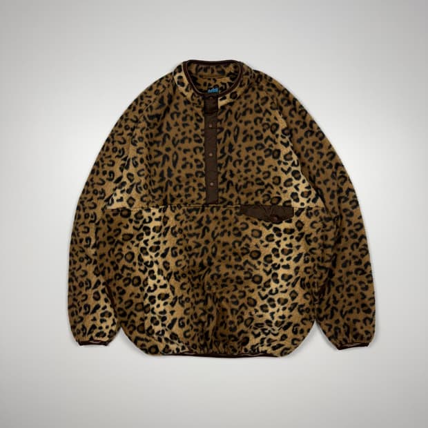 (107) 써니스포츠 레오파드 플리스 풀오버