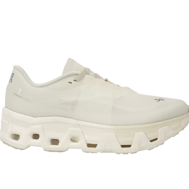 280 온 러닝 x 포스트 아카이브 팩션 (파프) 화이트