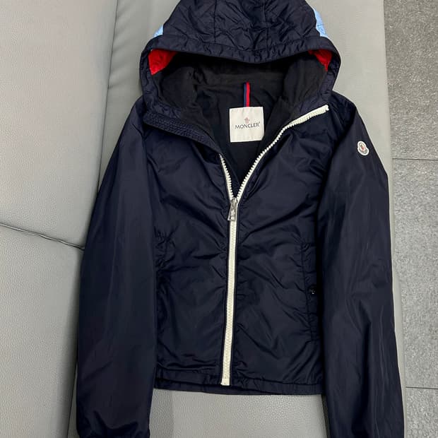 몽클레어 키즈 바람막이 후드 자켓(14세/성인55가능)