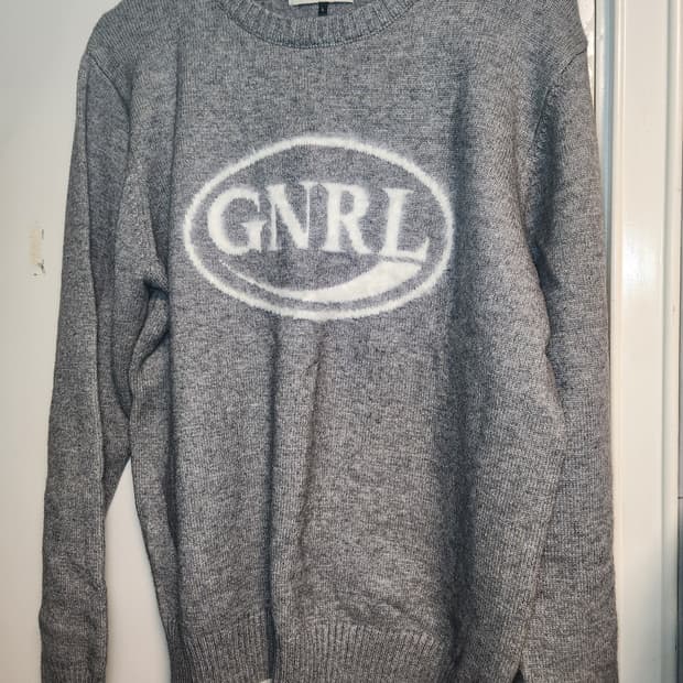 제너럴아이디어 니트 L