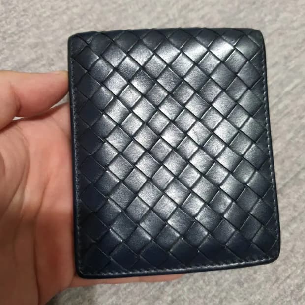 정품 보테가베네타 남성 반지갑 