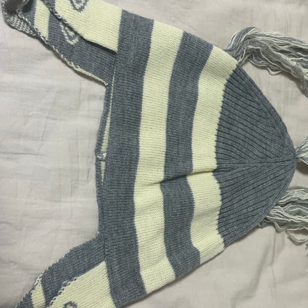 비비안웨스트우드 이어플랩 모자 비니