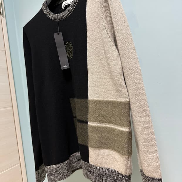 스톤아일랜드 컬러블럭 니트 (새상품) XL