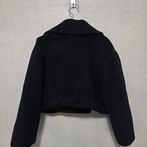 ALAIA 알라이아 크롭 울자켓 38