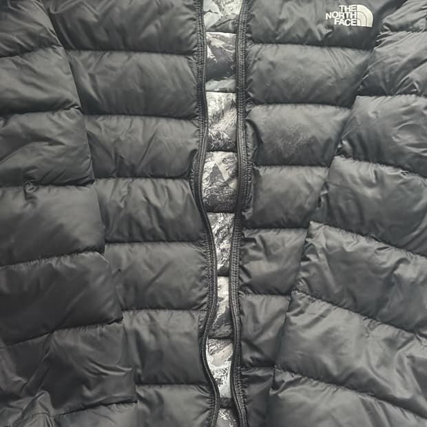 노스페이스 경량패딩 100Size