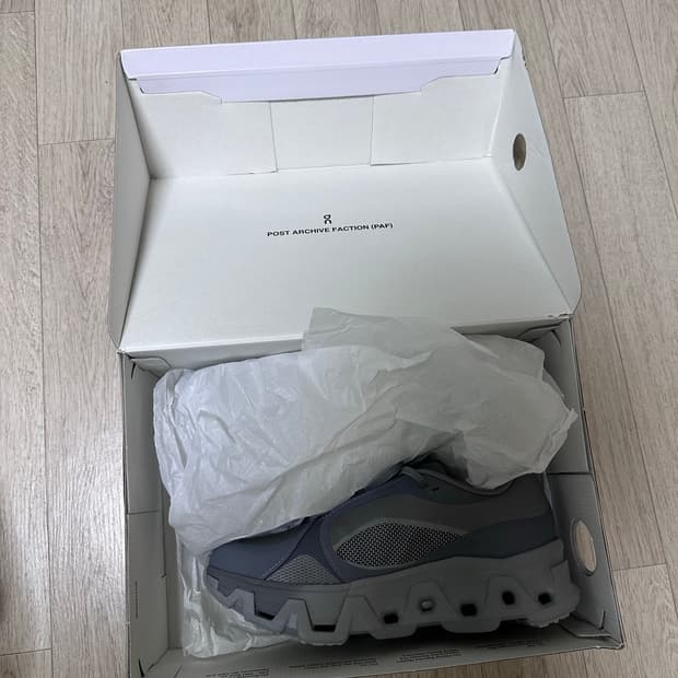 (260) 온 러닝 X 파프 클라우드 몬스터 하이퍼 팬턴 아폴로 러닝화