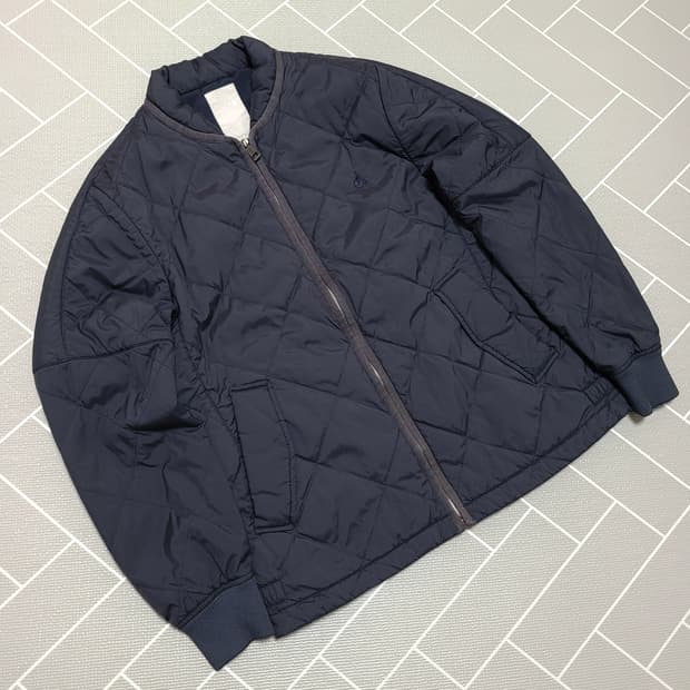 빈폴 다이아 퀼팅 패딩 점퍼 M (95)