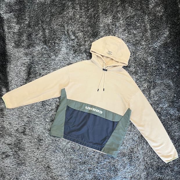 엄브로 후드티 (95)