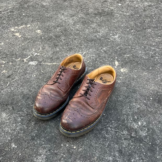 Dr.Martens  브라운 윙팁