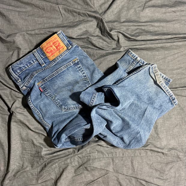 559™ Relaxed Straight Fit Jeans