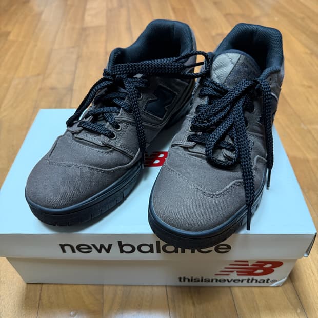 뉴발란스 디네댓 550 255