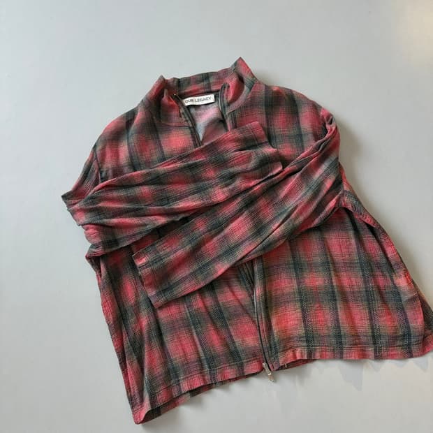 아워레가시 슈렁큰 집업 48 팝니다