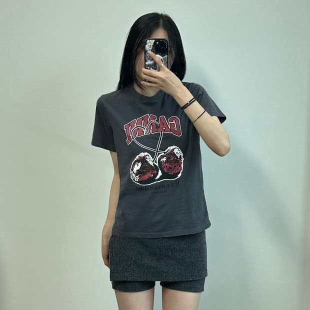 Ganni 가니 릴렉스드 체리 반팔 티셔츠