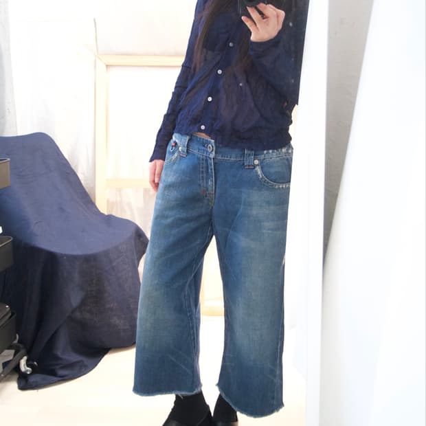 A6_ wide 3/4 denim pants