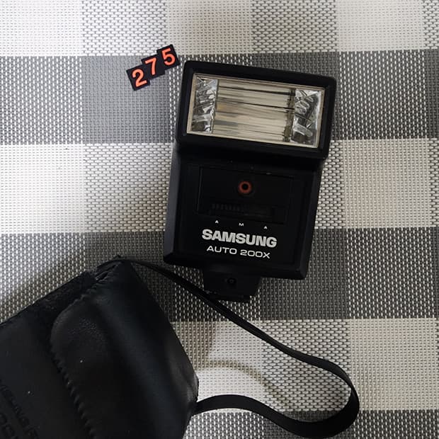 삼성 오토 200 X 스트로브 플래시 파우치포함