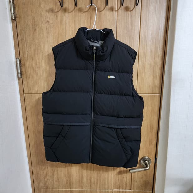 (100)내셔널지오그래픽 다운 패딩 조끼