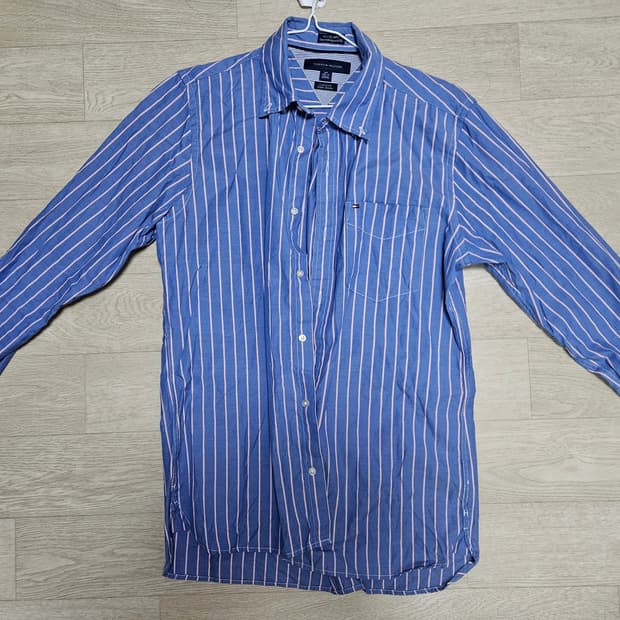 [새상품] 타미힐피거 블루 스트라이프 셔츠 (100)