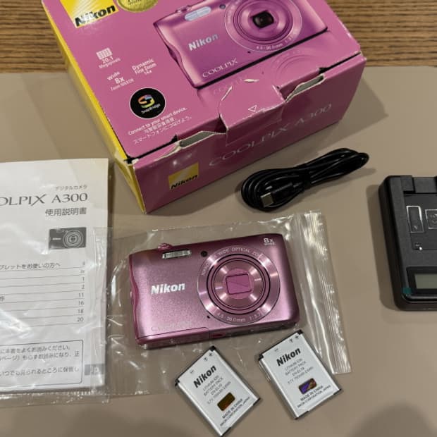 신품급 니콘 A300 (S3700) 핑크 빈티지 디카 풀박스
