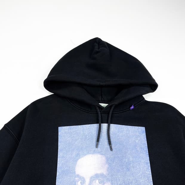 오프화이트 베르니니 블랙 프린팅 후드티 (L)