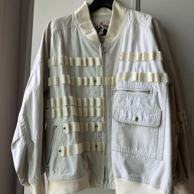 이세이미야케 스포츠 80s 카우라벨 아카이브  봄버 자켓