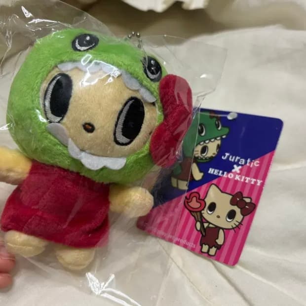 후쿠이 한정 쥬라기 공룡 키티 인형 키링 (리쿠)