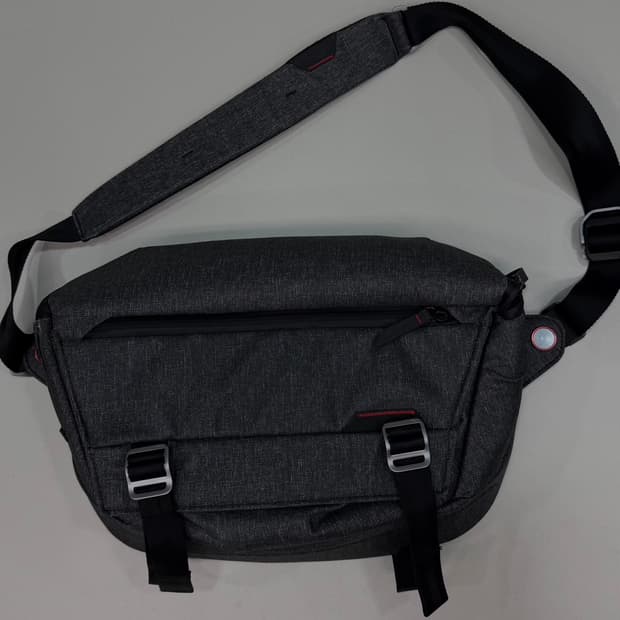 Peak Design 픽디자인 v1 Sling Bag