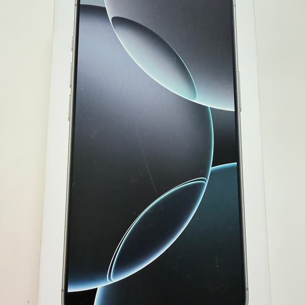 아이폰16프로 화이트 128 무음 