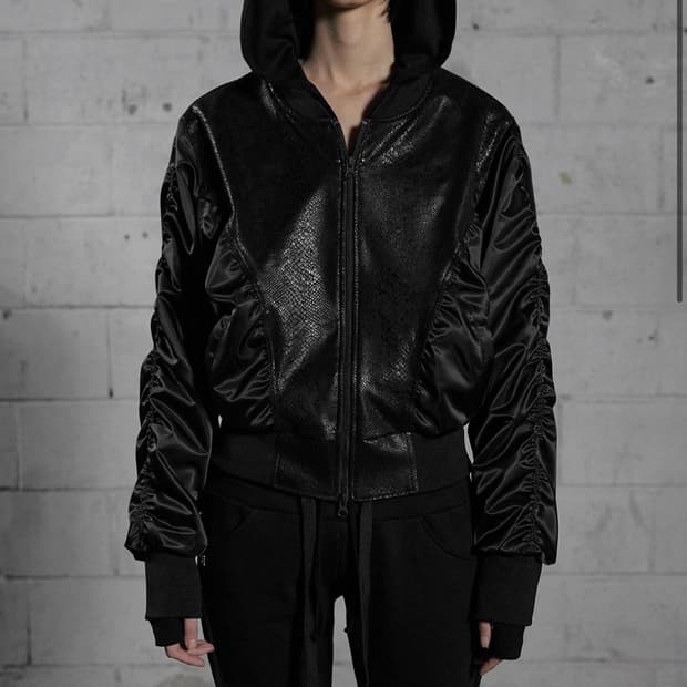 보헤미안서울 자켓 PYTHON SHIRRING MA-1, BLACK