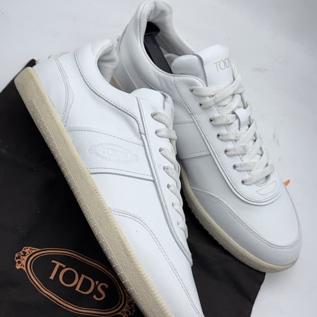 정품)토즈스니커즈255