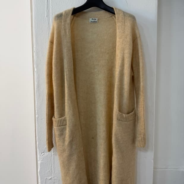 아크네 스튜디오 라야 모헤어 롱 가디건