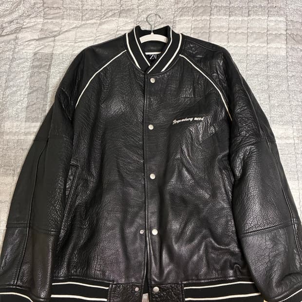 Zara 소가죽 바시티 레더자켓