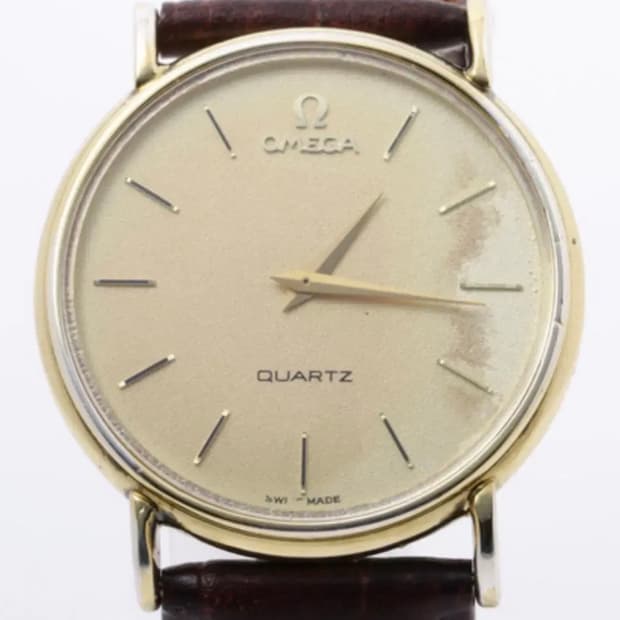 오메가 드빌 쿼츠 시계