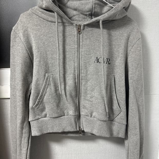 어커버 크롭 투웨이 후드 집업 블랙