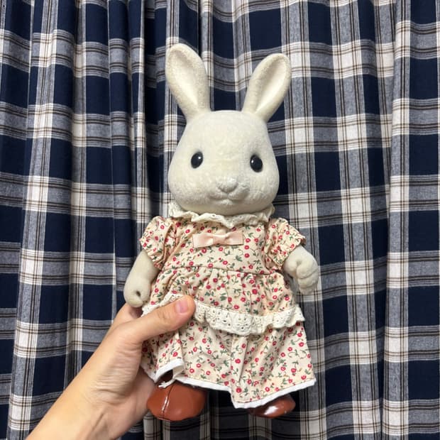대형 실바니안 회색 토끼 피규어 인형