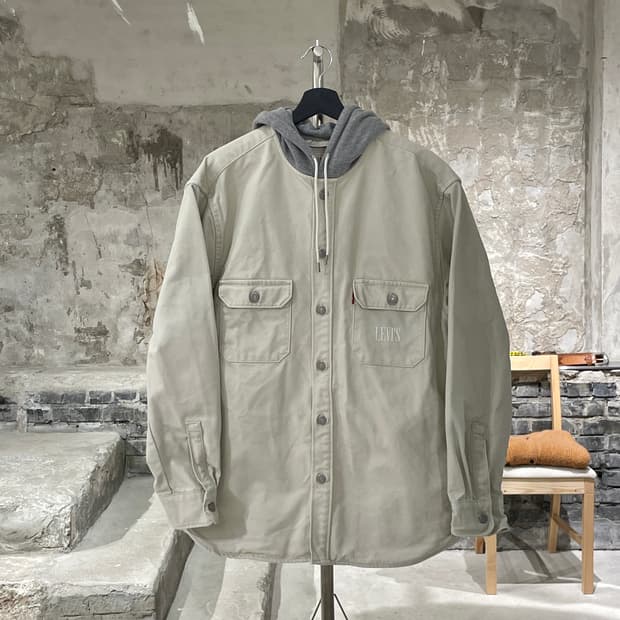 리바이스 아이보리 잭슨 후디 오버 셔츠 자켓