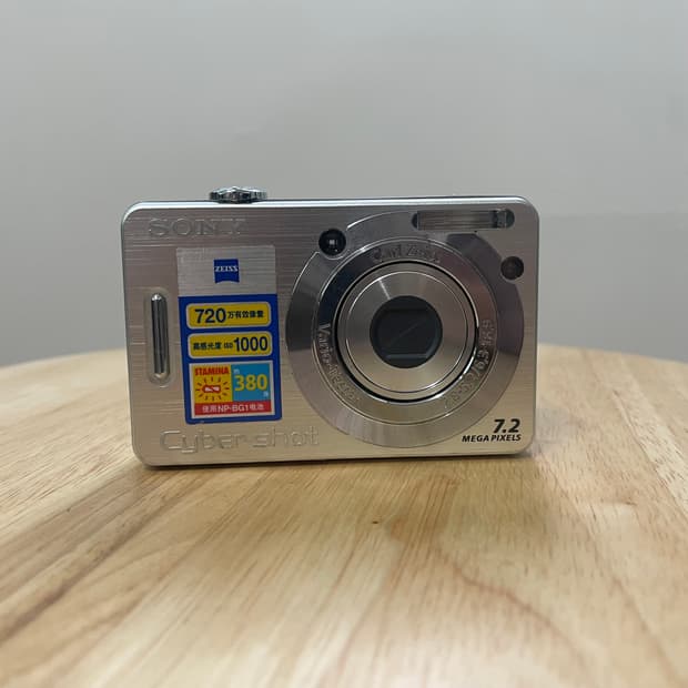 소니 사이버샷 DSC-W55 디카