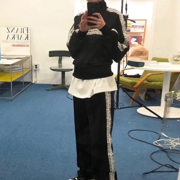 Loerils 로레일즈 트랙 자켓 져지탑