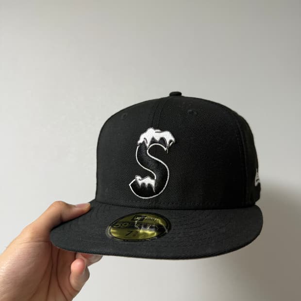 슈프림 20aw 스냅백