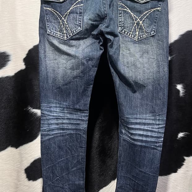 지퍼 디테일 데님팬츠