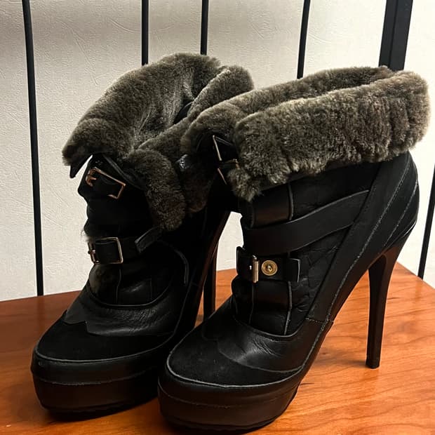 burberry vintage 버버리 퍼 트리밍 하이힐 부츠 38 245