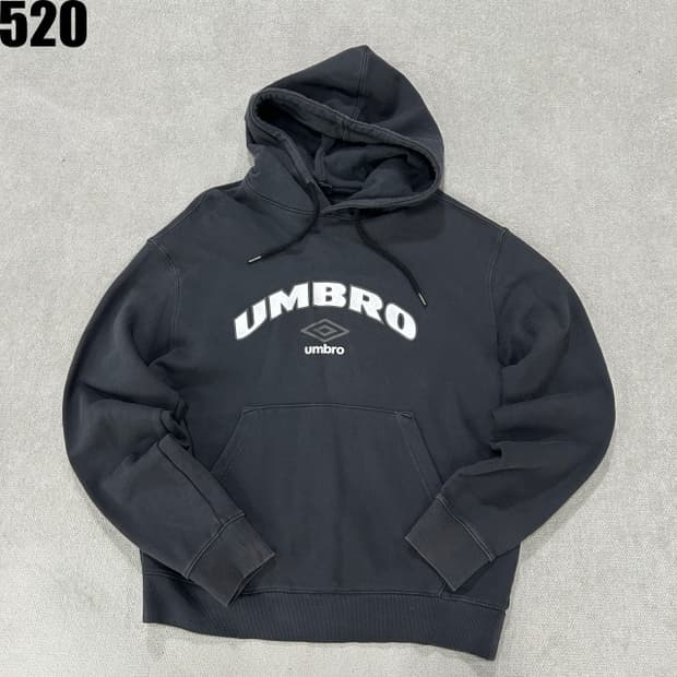엄브로 블랙 후드티 