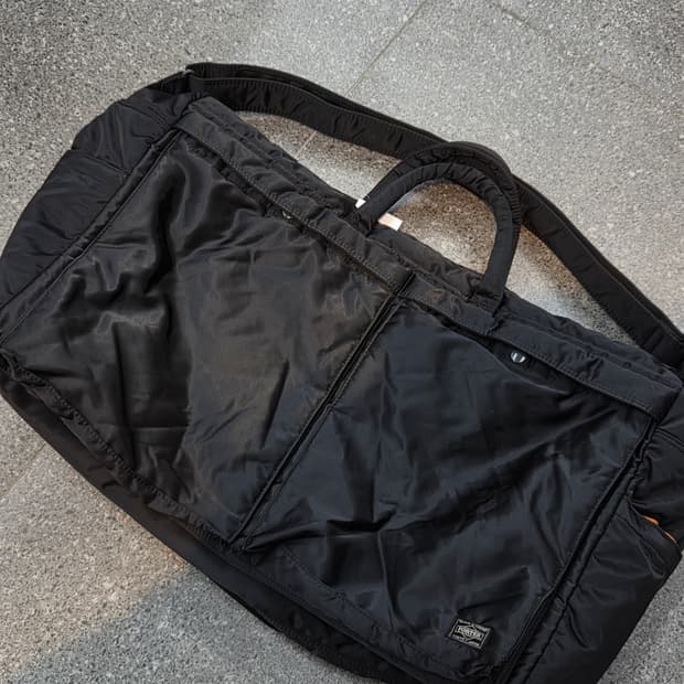 Yoshida porter 포터 빅 탱커 블랙 크로스백 숄더백