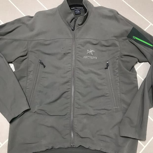 아크테릭스 감마 구형 자켓 