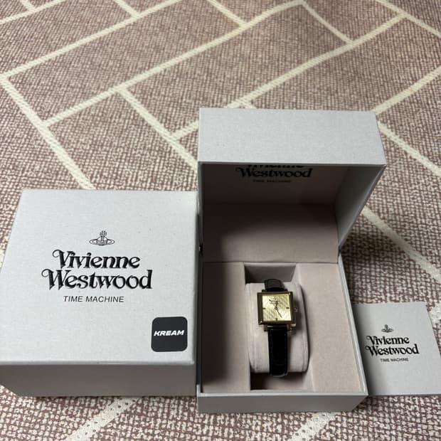 비비안웨스트우드 시계