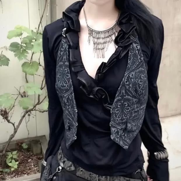 고스 고딕 블라우스티셔츠 블랙