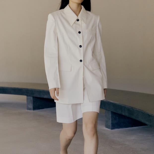 로우클래식 CURVE SLEEVE COTTON BLAZER 자켓