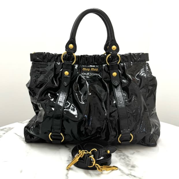 [중고명품셀렉트] 미우미우 페이던트 고프레 라지 토트백