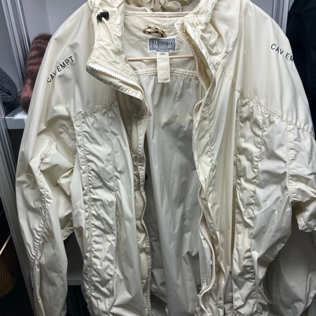 Cav Empt 윈드브레이커 자켓
